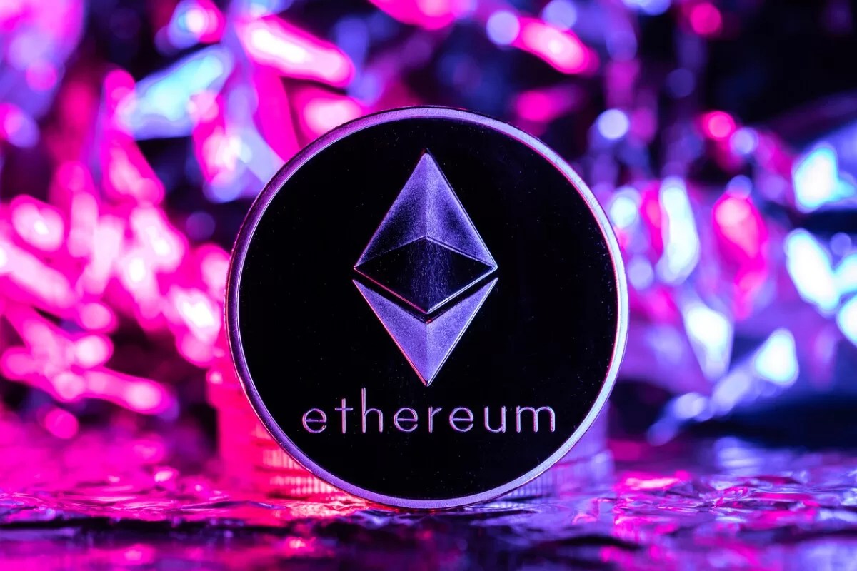 Ethereum a punto de despegar: Predicción de subida explosiva