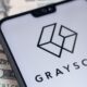 Fondo de Ethereum de Grayscale Enfrenta 'Desventaja Comparativa' Sin el Staking: Presentación Ante la SEC