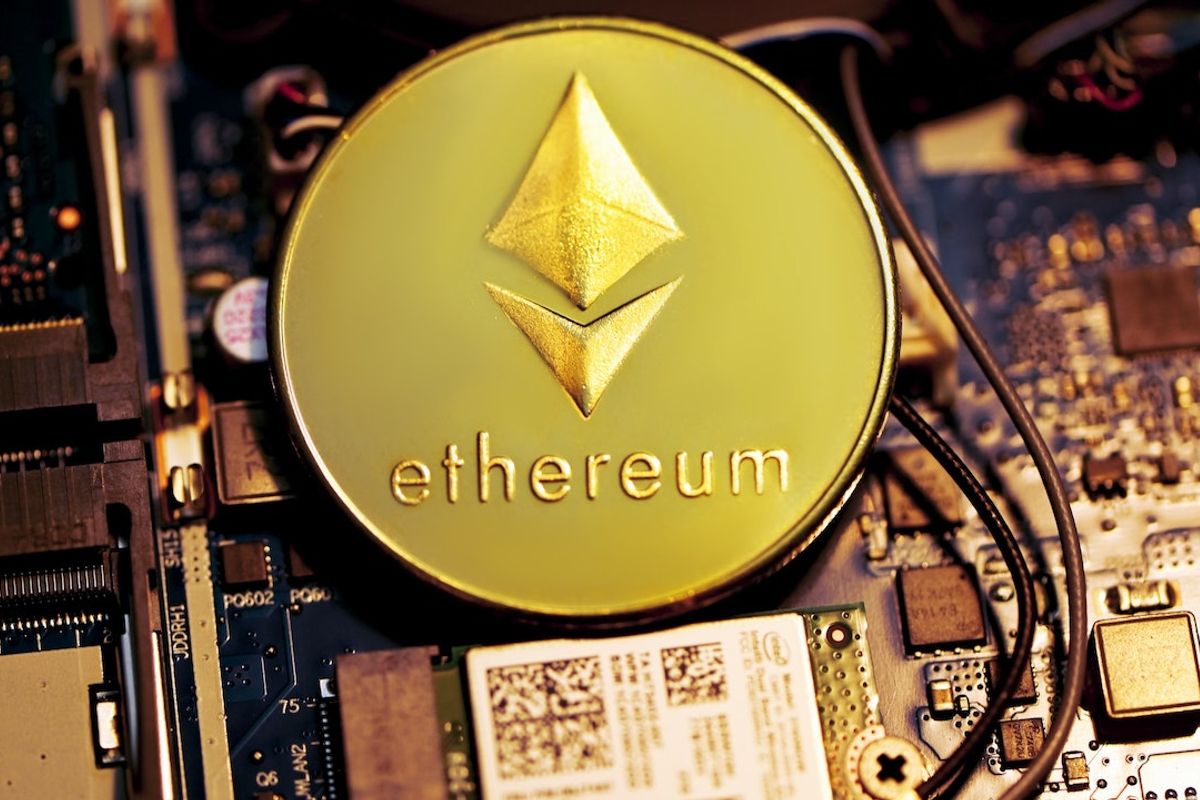 Tarifas de Ethereum en mínimo histórico: Señal de recuperación inminente