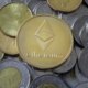 Los ETF vinculados al precio del ethereum debutan a la baja en EEUU